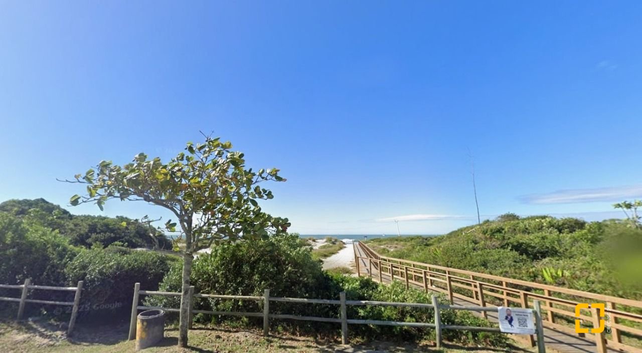 Apartamento com 70m², 2 quartos (sendo 1 suíte), 1 garagem, no bairro Ingleses em Florianópolis