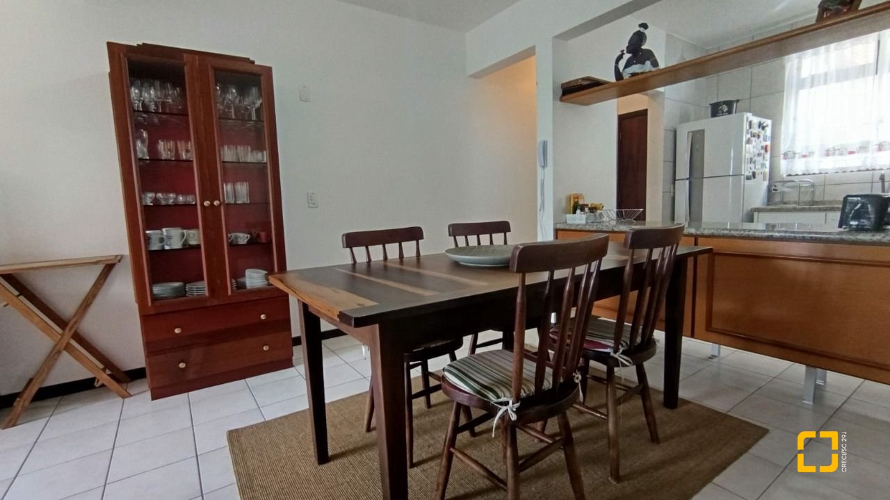Apartamento com 70m², 2 quartos (sendo 1 suíte), 1 garagem, no bairro Ingleses em Florianópolis