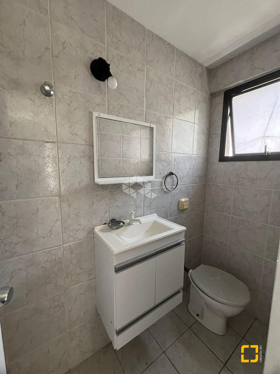 Sala com 22m², no bairro Centro em Florianópolis
