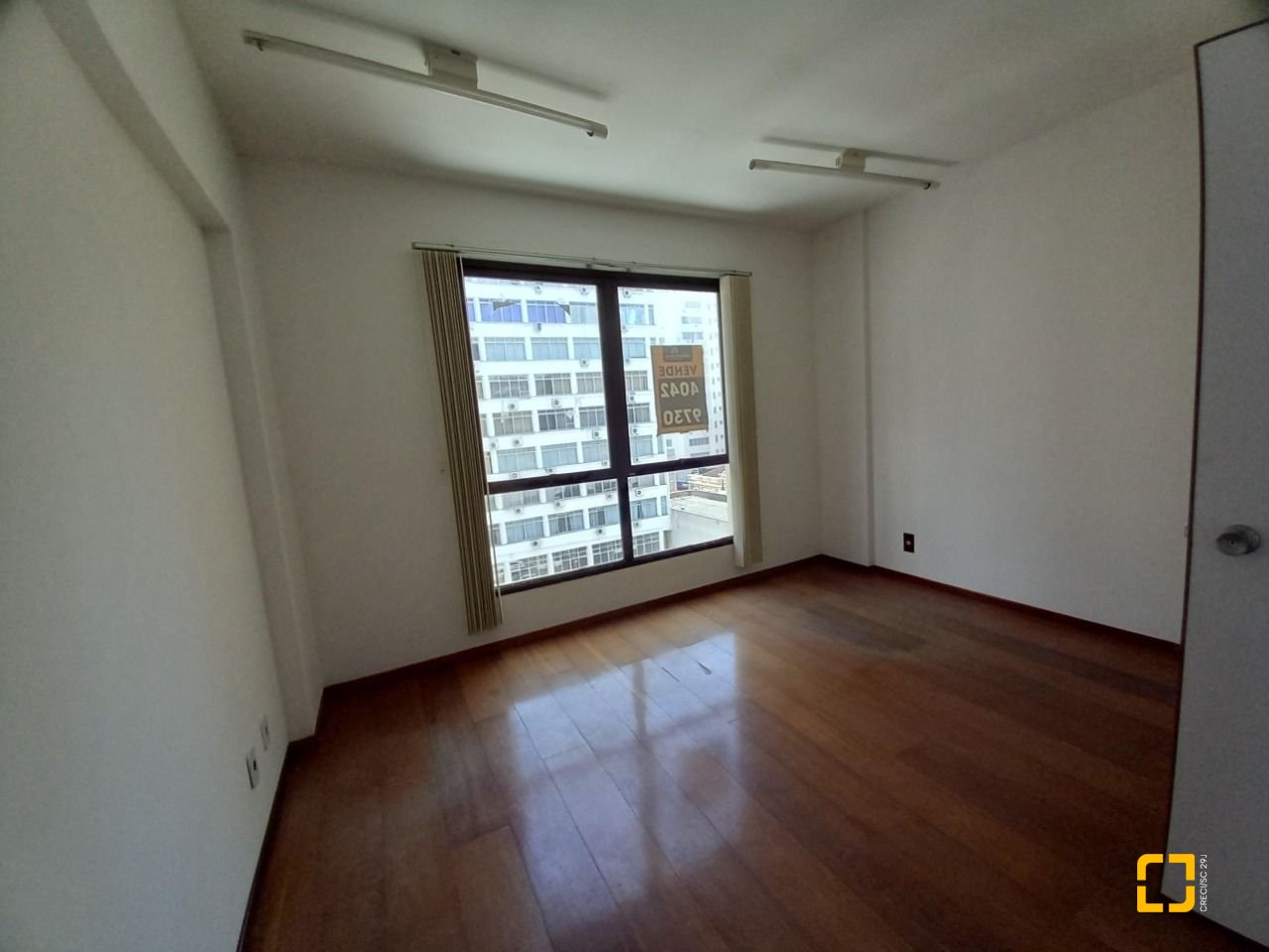 Sala com 22m², no bairro Centro em Florianópolis