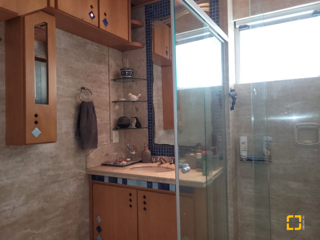 Apartamento com 141m², 4 quartos (sendo 1 suíte), 1 garagem, no bairro Centro em Florianópolis