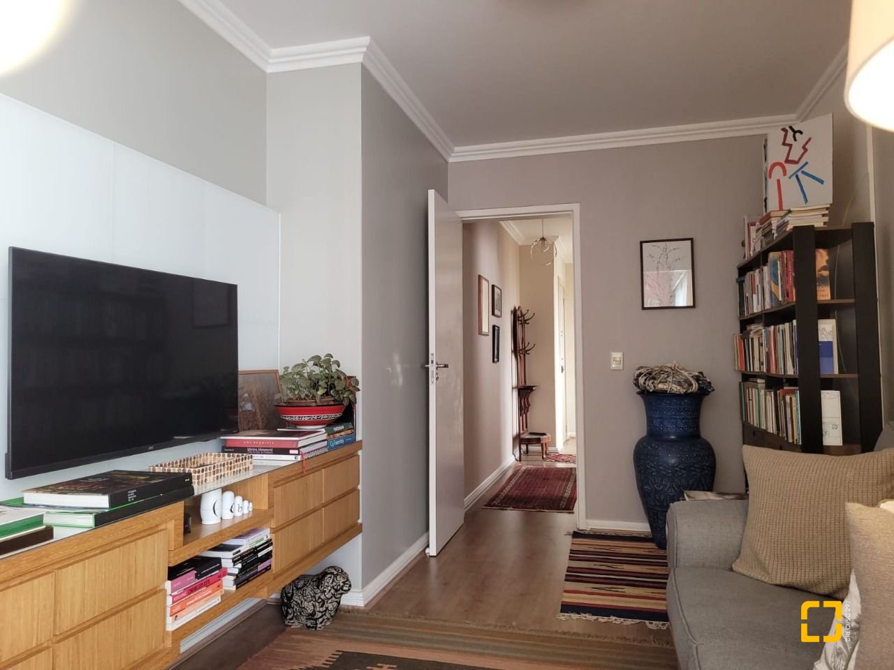 Apartamento com 141m², 4 quartos (sendo 1 suíte), 1 garagem, no bairro Centro em Florianópolis
