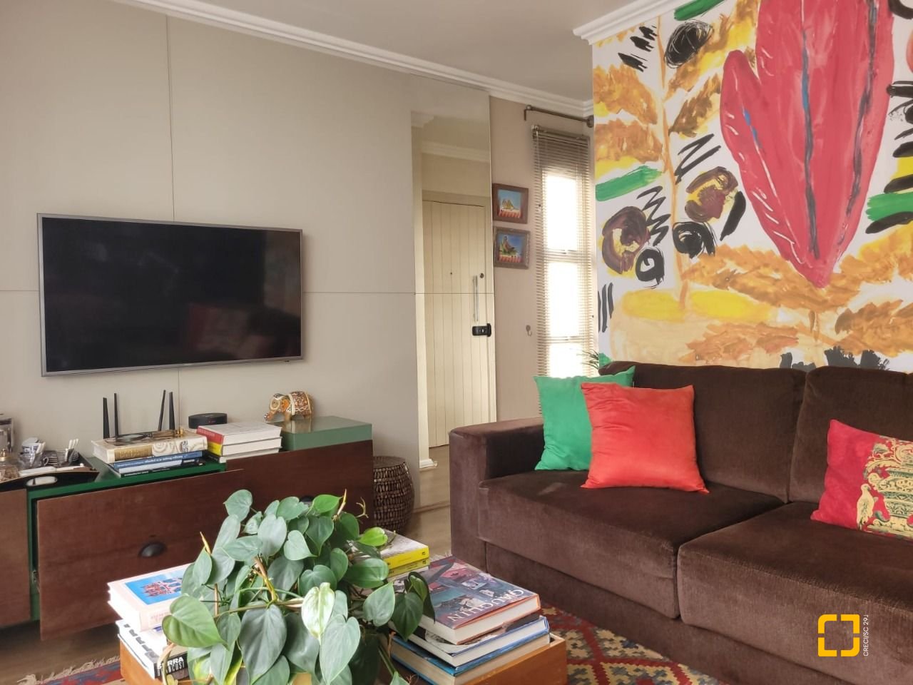 Apartamento com 141m², 4 quartos (sendo 1 suíte), 1 garagem, no bairro Centro em Florianópolis