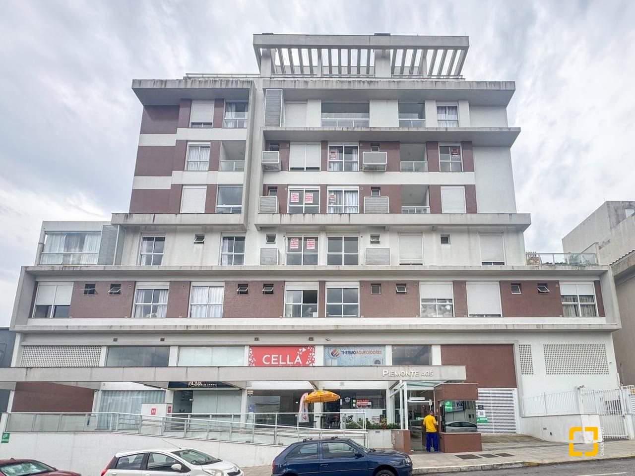 Apartamento com 67m², 3 quartos (sendo 1 suíte), 1 garagem, no bairro Centro em Florianópolis