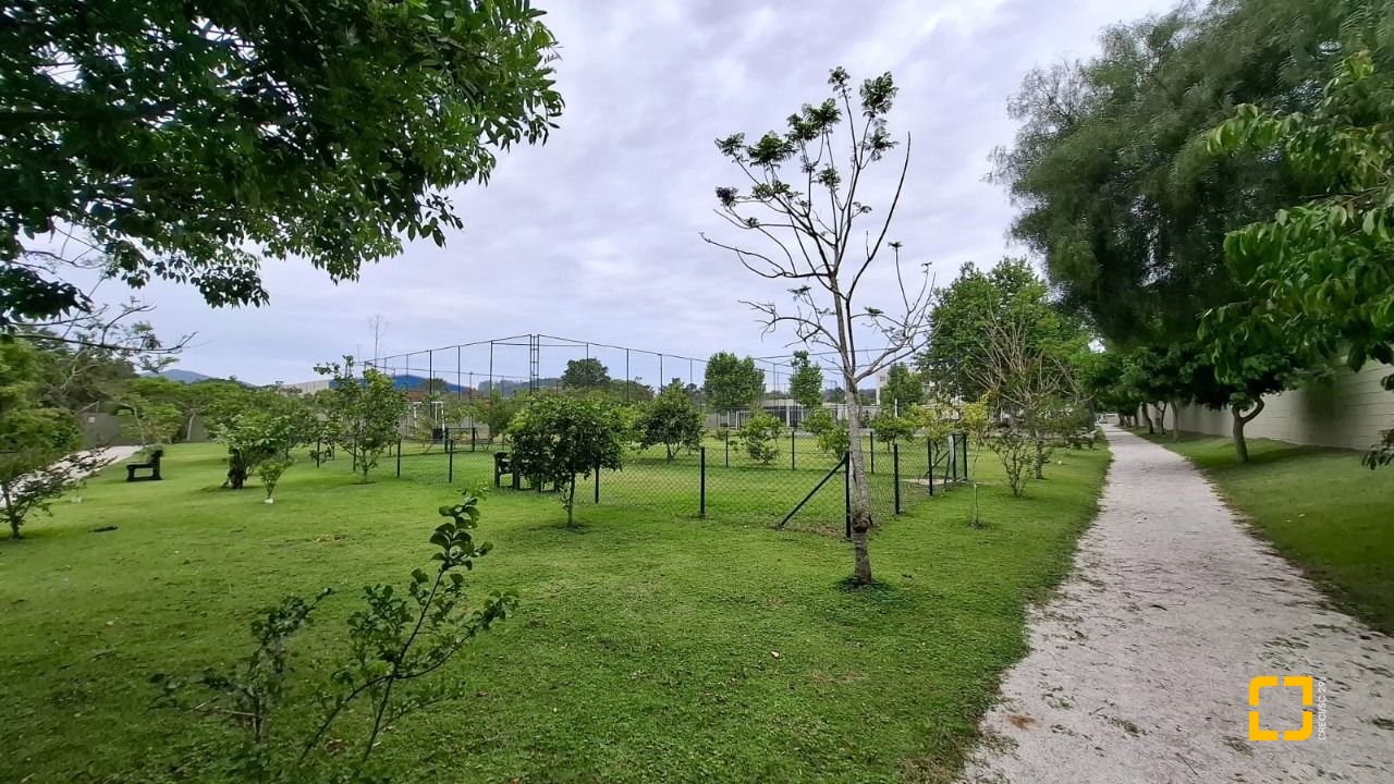 Apartamento com 58m², 2 quartos, 2 garagens, no bairro Ingleses em Florianópolis