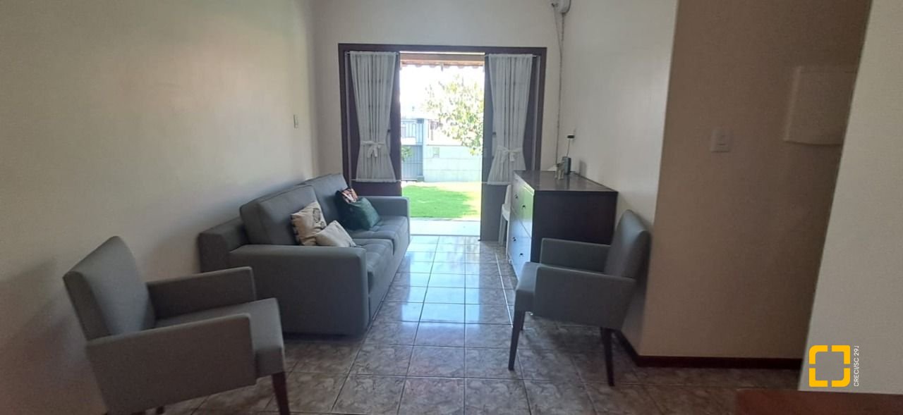 Casa com 123m², 3 quartos, 3 garagens, no bairro Ingleses do Rio Vermelho em Florianópolis