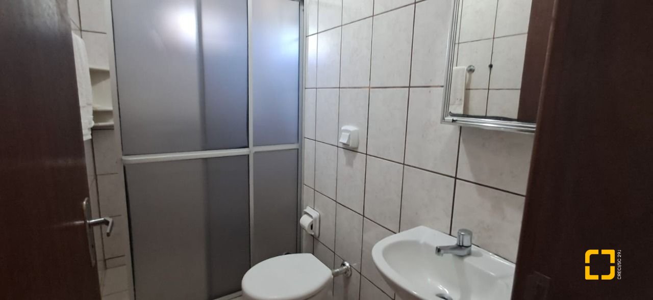 Casa com 123m², 3 quartos, 3 garagens, no bairro Ingleses do Rio Vermelho em Florianópolis