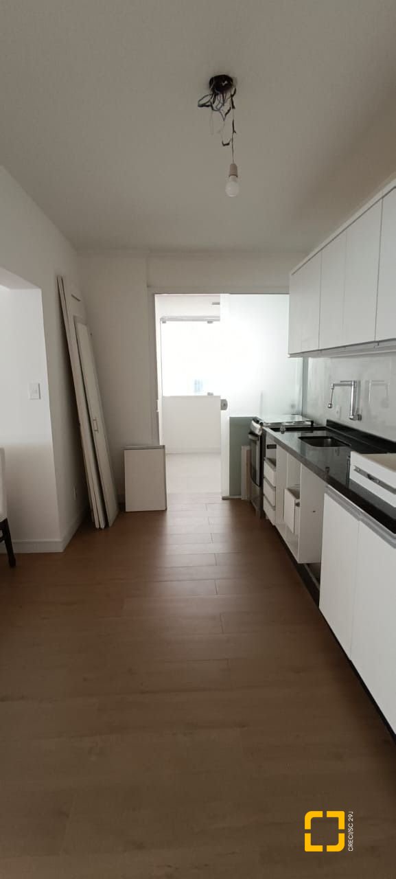 Apartamento com 99m², 3 quartos, no bairro Centro em Florianópolis