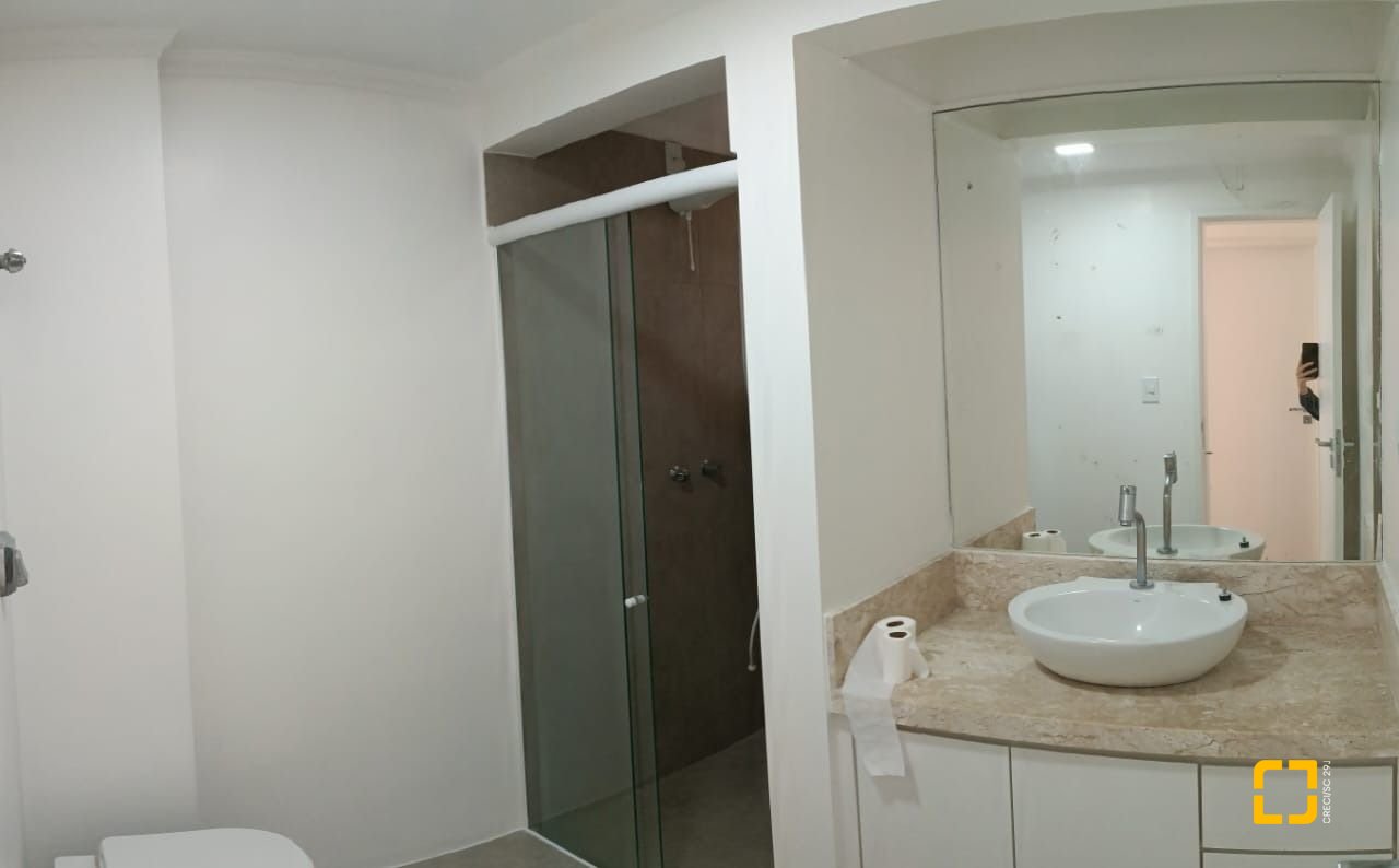 Apartamento com 99m², 3 quartos, no bairro Centro em Florianópolis