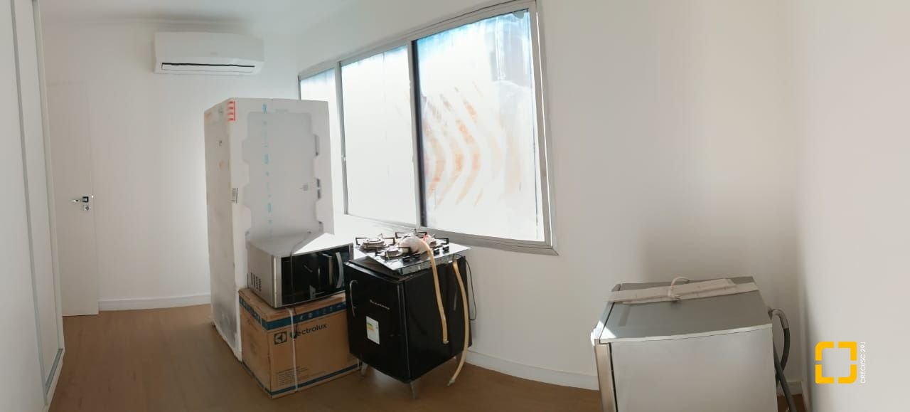 Apartamento com 99m², 3 quartos, no bairro Centro em Florianópolis