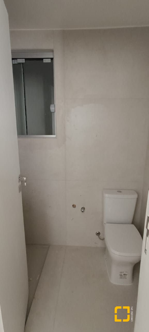 Apartamento com 99m², 3 quartos, no bairro Centro em Florianópolis