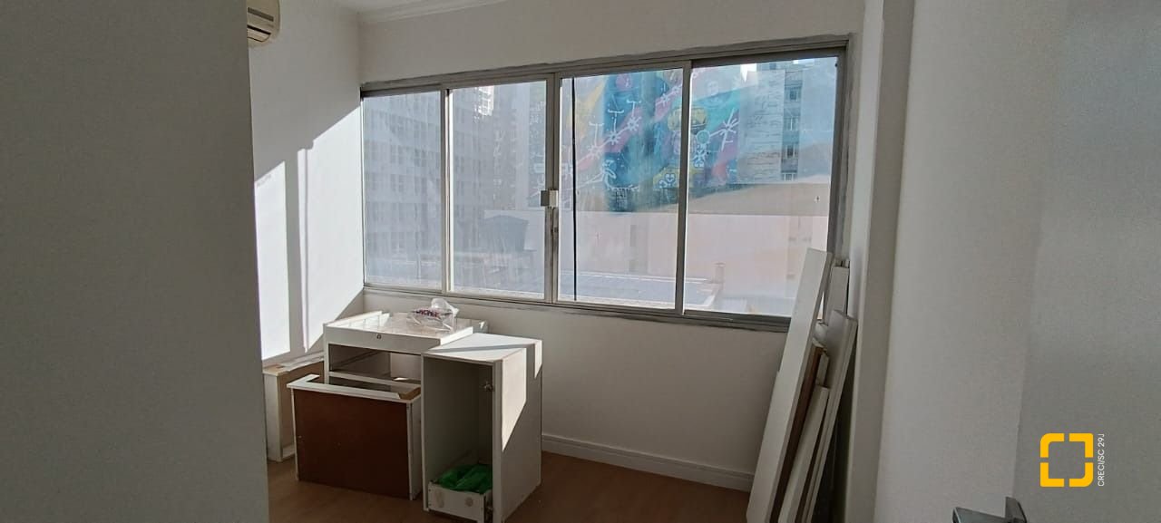 Apartamento com 99m², 3 quartos, no bairro Centro em Florianópolis