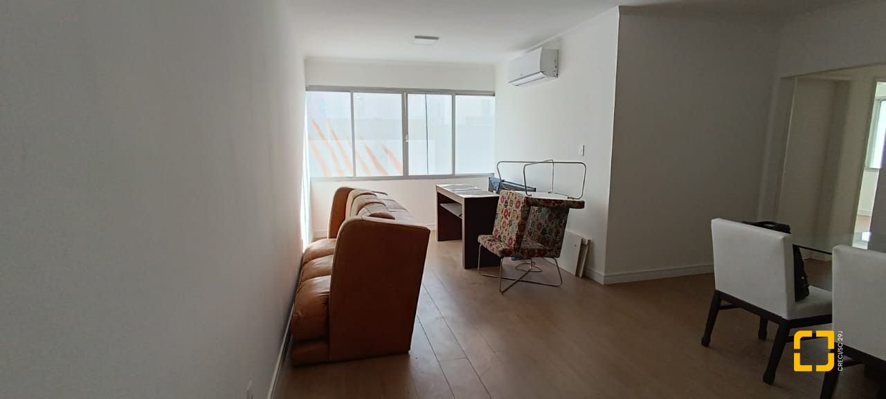 Apartamento com 99m², 3 quartos, no bairro Centro em Florianópolis