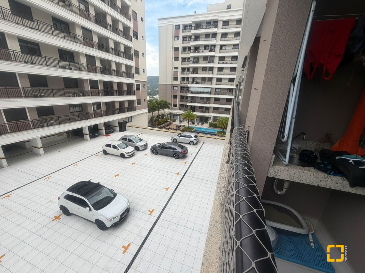 Apartamento com 66m², 3 quartos (sendo 1 suíte), 1 garagem, no bairro Itacorubi em Florianópolis