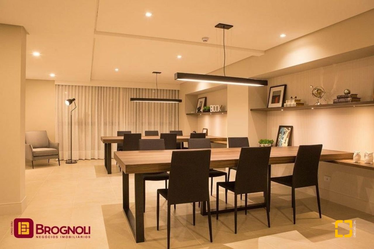 Apartamento com 66m², 3 quartos (sendo 1 suíte), 1 garagem, no bairro Itacorubi em Florianópolis
