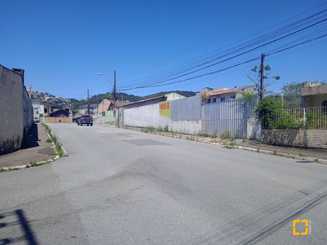 Terreno com 1095m², no bairro Floresta em São José