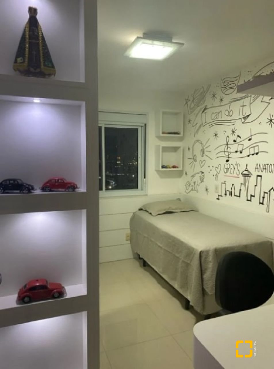 Apartamento com 108m², 4 quartos (sendo 1 suíte), 2 garagens, no bairro Estreito em Florianópolis