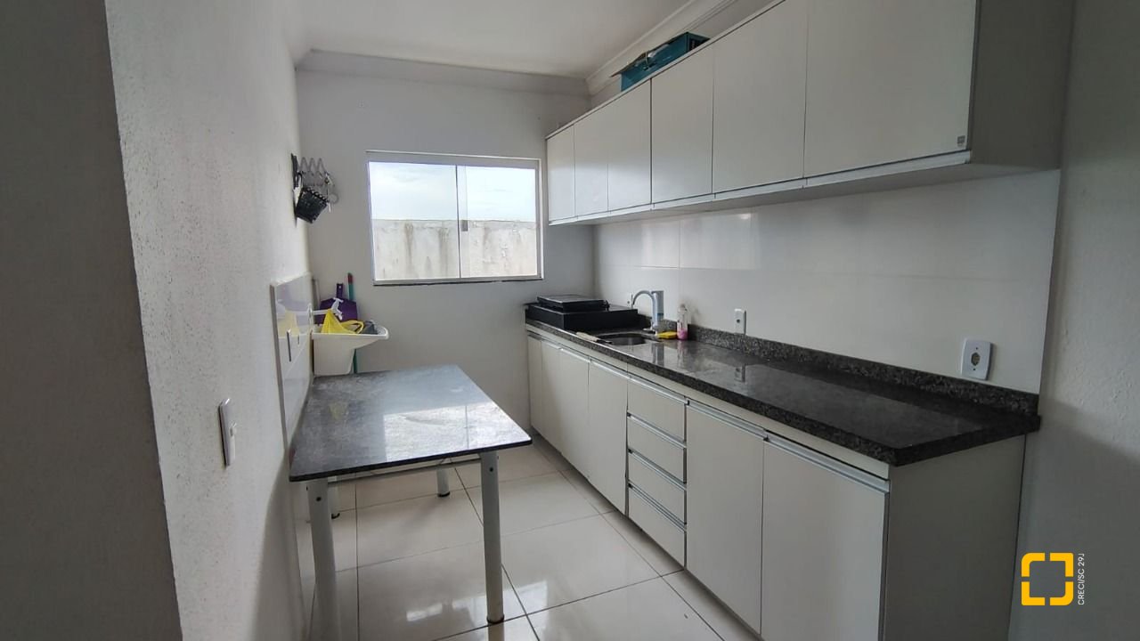 Apartamento com 68m², 4 quartos (sendo 1 suíte), 1 garagem, no bairro Ingleses do Rio Vermelho em Florianópolis