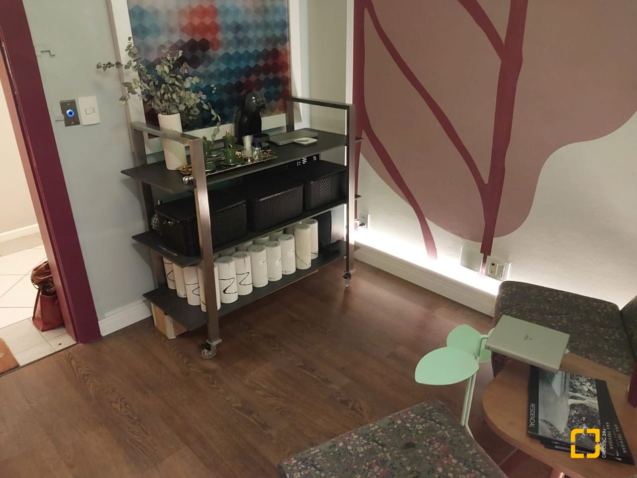 Sala com 63m², 2 garagens, no bairro Centro em Florianópolis