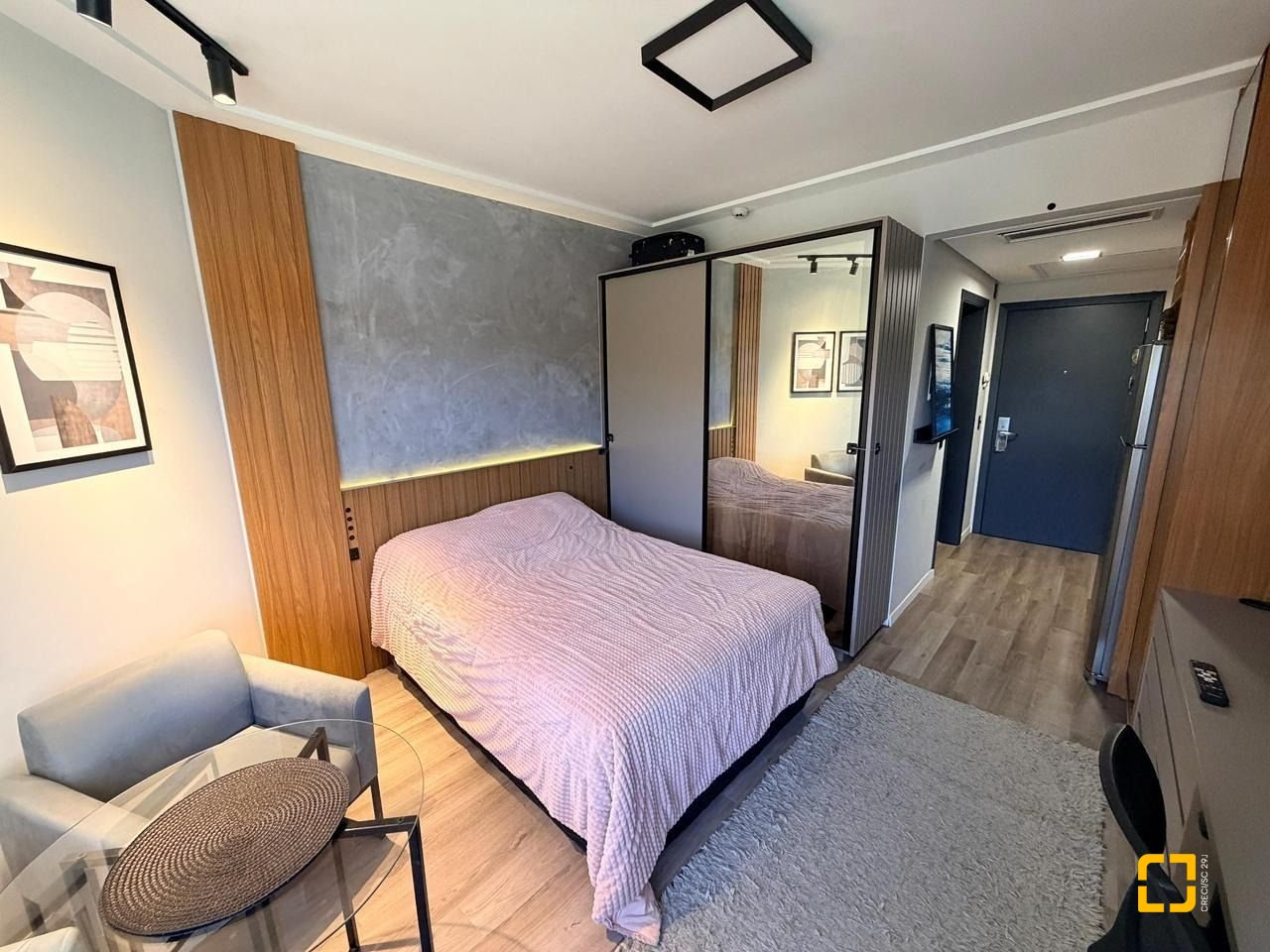 Studio com 25m², 1 quarto, 1 garagem, no bairro Itacorubi em Florianópolis