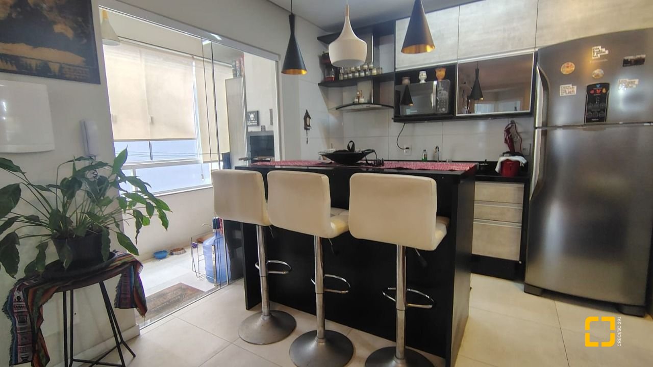 Apartamento com 65m², 3 quartos (sendo 1 suíte), 1 garagem, no bairro Ingleses em Florianópolis