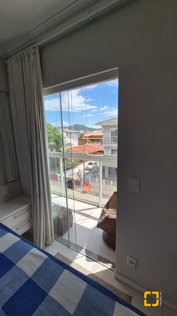 Apartamento com 65m², 3 quartos (sendo 1 suíte), 1 garagem, no bairro Ingleses em Florianópolis