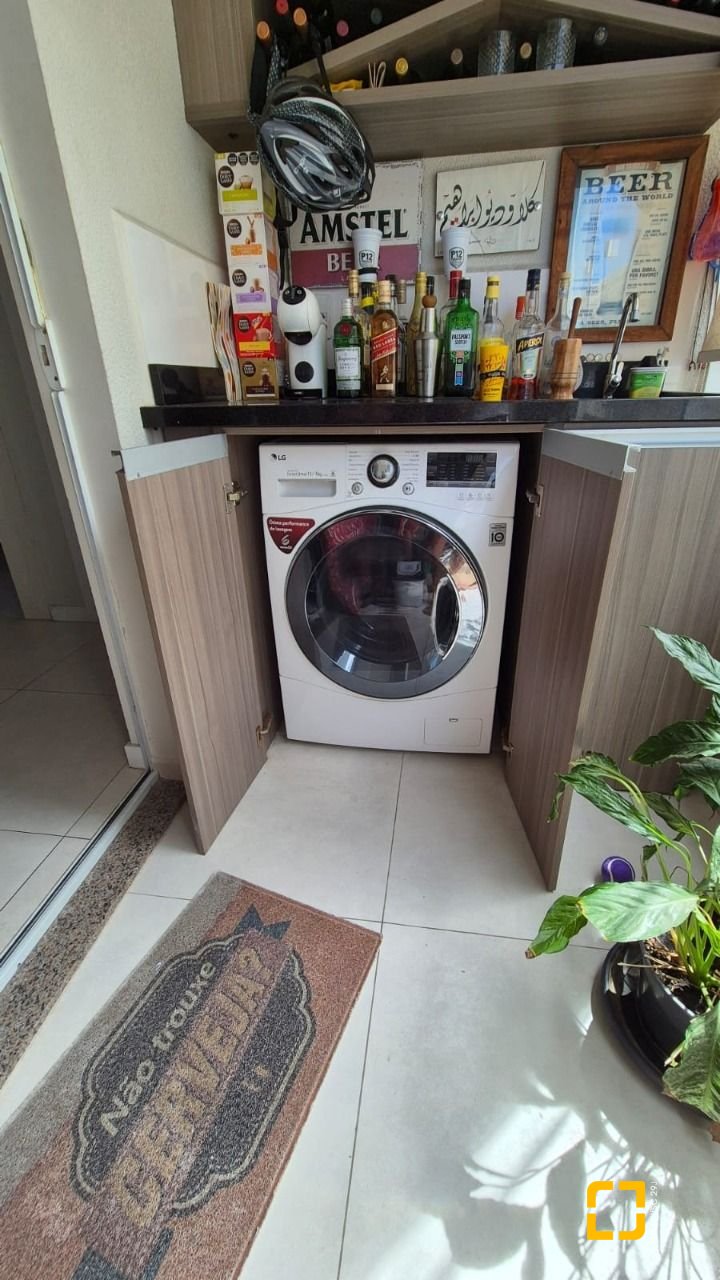 Apartamento com 65m², 3 quartos (sendo 1 suíte), 1 garagem, no bairro Ingleses em Florianópolis