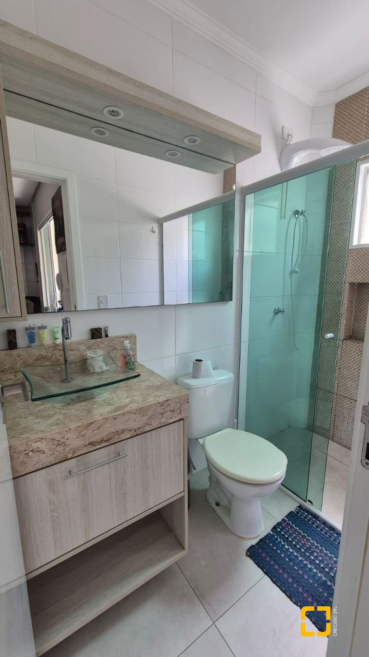 Apartamento com 65m², 3 quartos (sendo 1 suíte), 1 garagem, no bairro Ingleses em Florianópolis