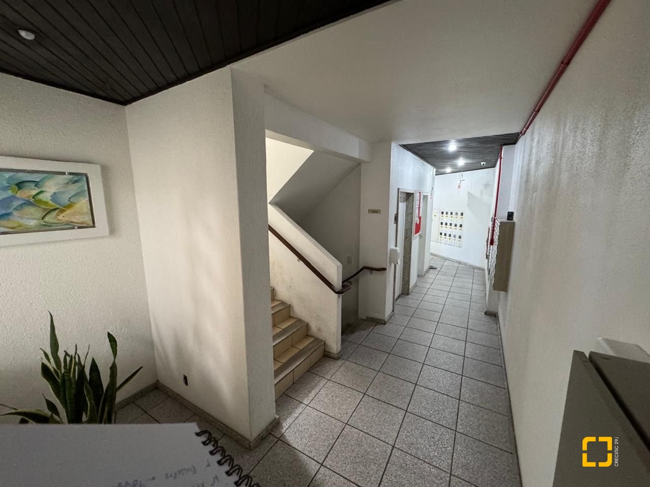 Cobertura com 183m², 4 quartos (sendo 1 suíte), 10 garagens, no bairro Capoeiras em Florianópolis