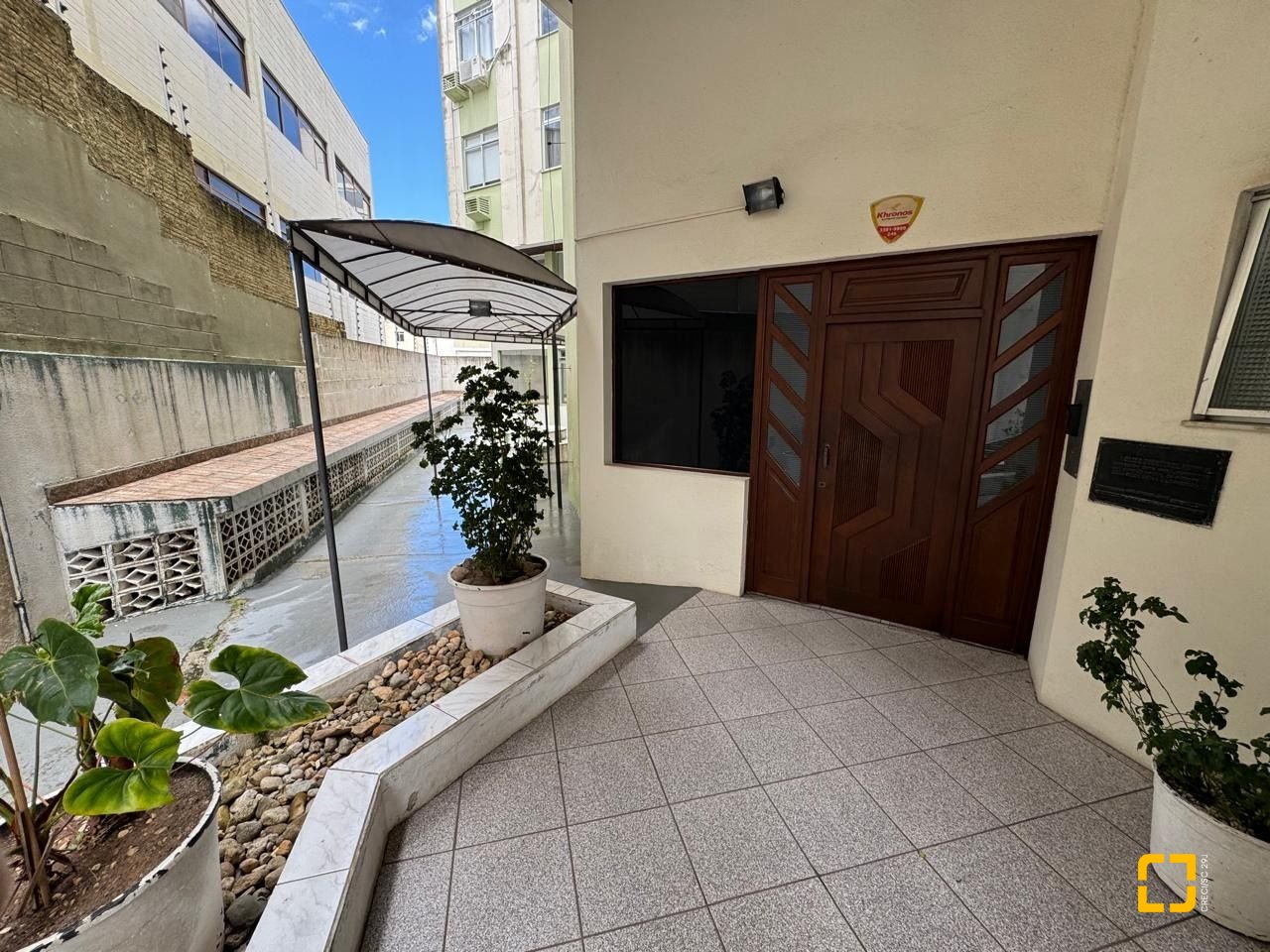 Cobertura com 183m², 4 quartos (sendo 1 suíte), 10 garagens, no bairro Capoeiras em Florianópolis
