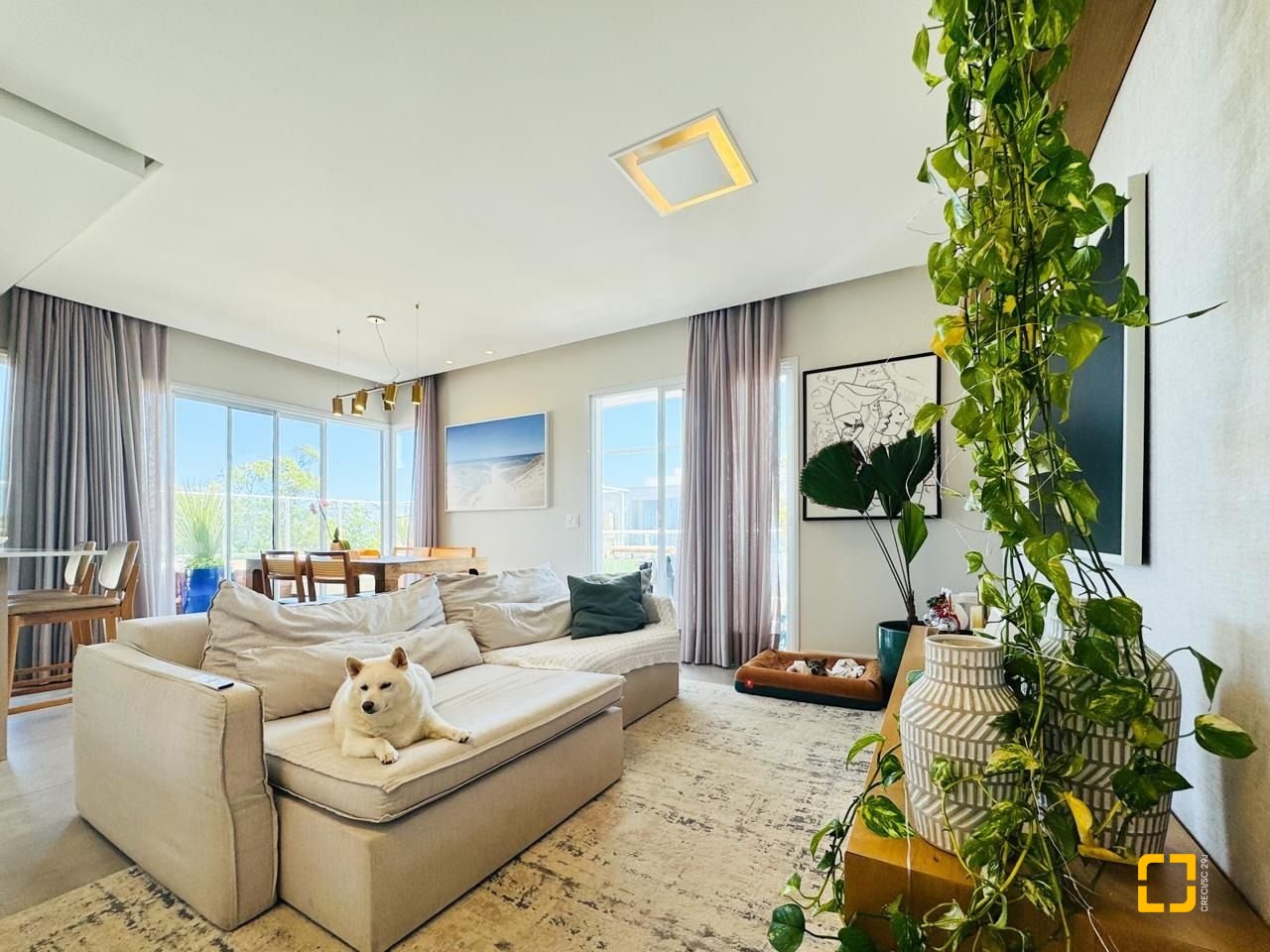 Cobertura com 175m², 3 quartos (sendo 1 suíte), 2 garagens, no bairro Campeche Norte em Florianópolis