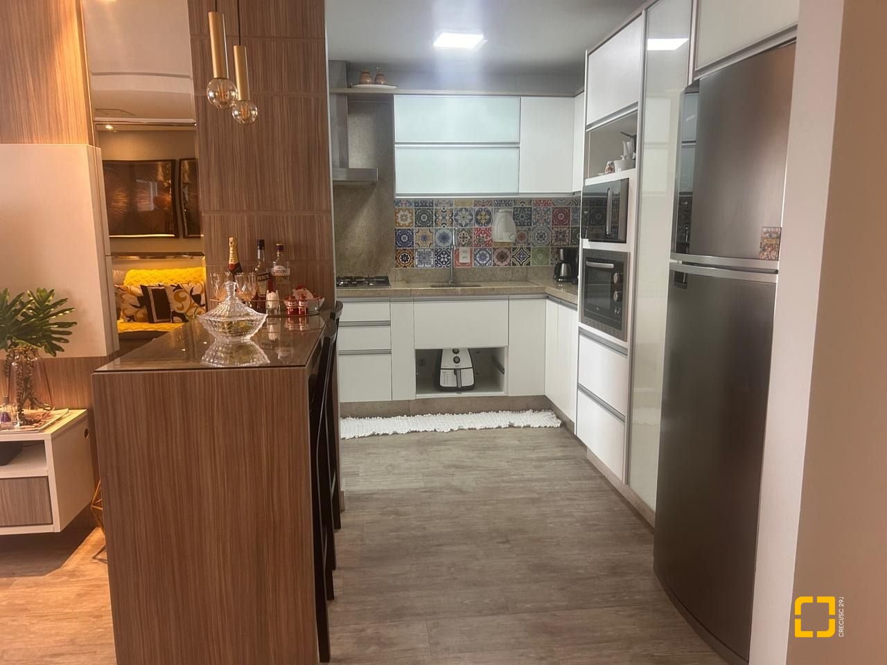 Apartamento com 85m², 3 quartos (sendo 1 suíte), 1 garagem, no bairro Kobrasol em São José