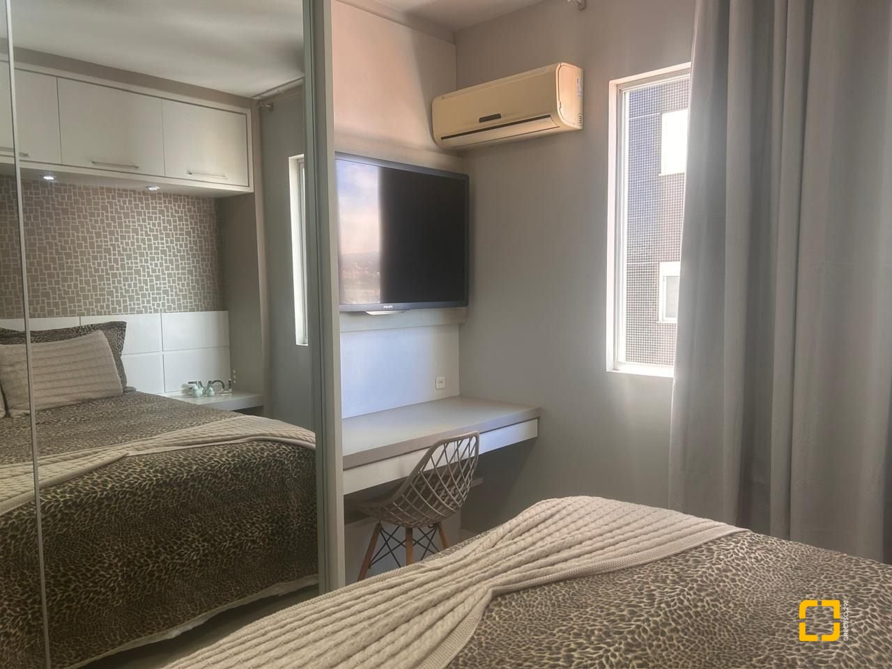 Apartamento com 85m², 3 quartos (sendo 1 suíte), 1 garagem, no bairro Kobrasol em São José