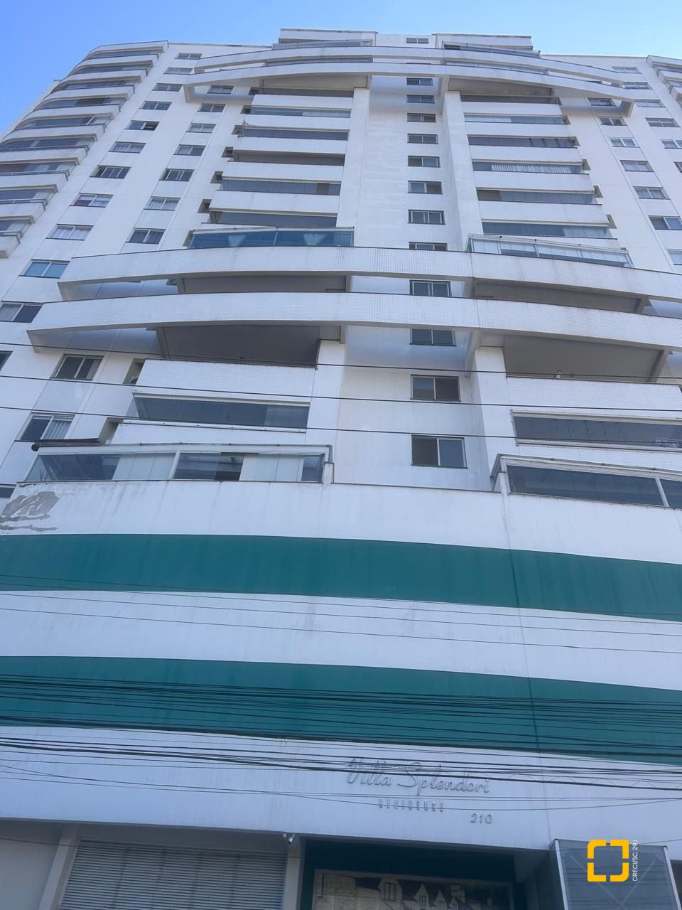 Apartamento com 85m², 3 quartos (sendo 1 suíte), 1 garagem, no bairro Kobrasol em São José