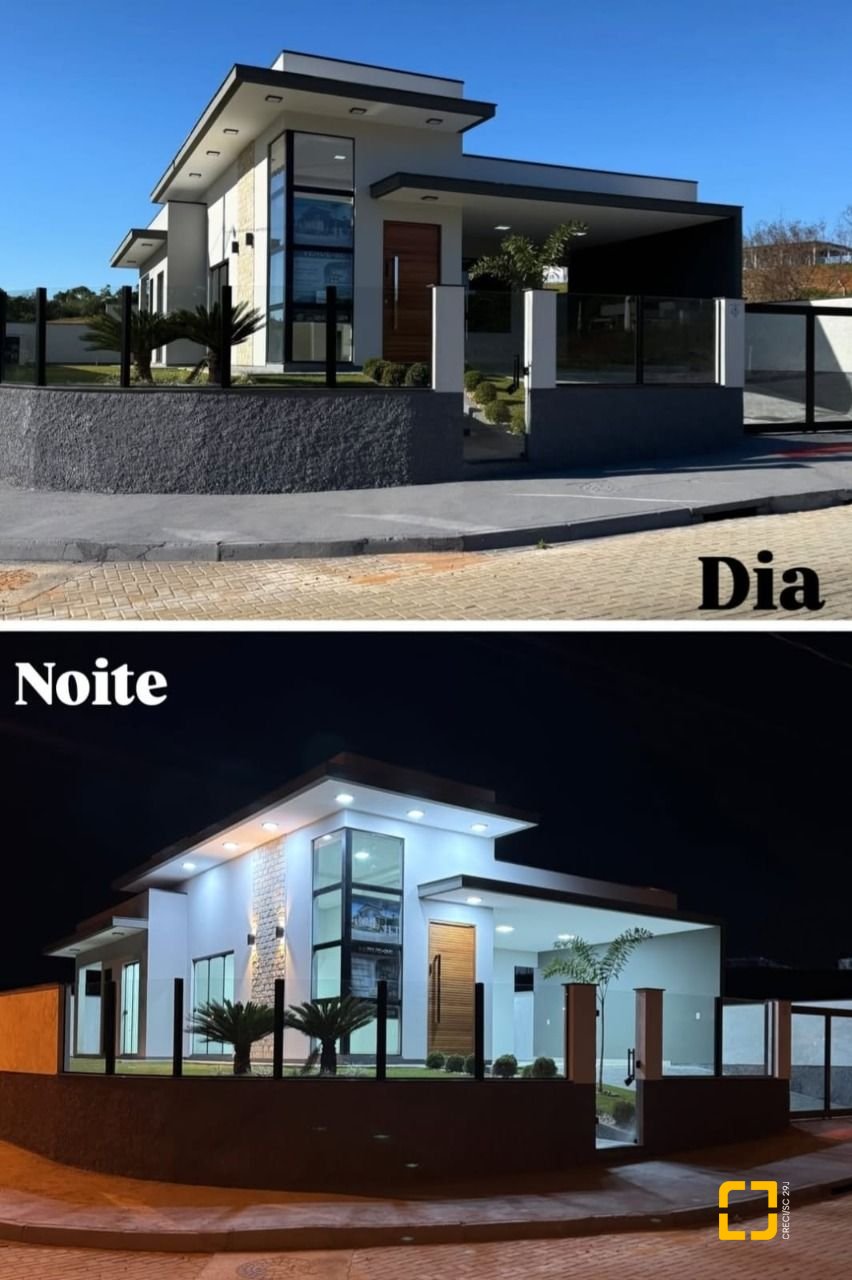 Casa com 113m², 3 quartos (sendo 1 suíte), 2 garagens, no bairro Forquilhas em São José