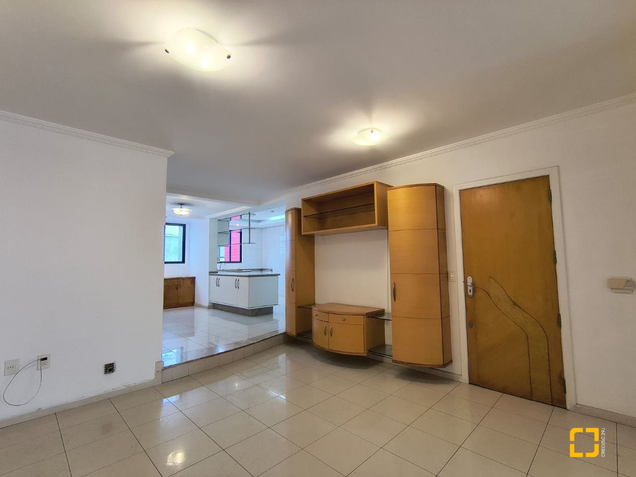Cobertura com 459m², 4 quartos (sendo 2 suítes), 3 garagens, no bairro Campinas em São José