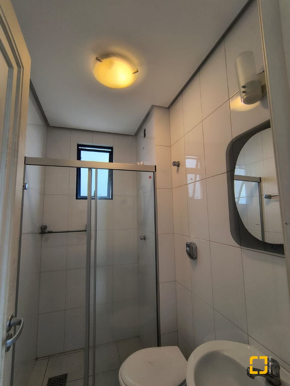 Cobertura com 459m², 4 quartos (sendo 2 suítes), 3 garagens, no bairro Campinas em São José