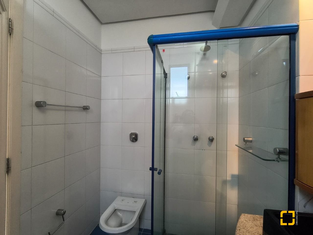 Cobertura com 459m², 4 quartos (sendo 2 suítes), 3 garagens, no bairro Campinas em São José