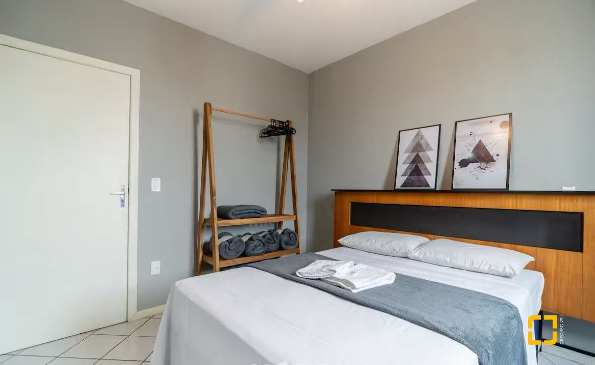 Apartamento com 47m², 2 quartos (sendo 1 suíte), no bairro Ingleses do Rio Vermelho em Florianópolis