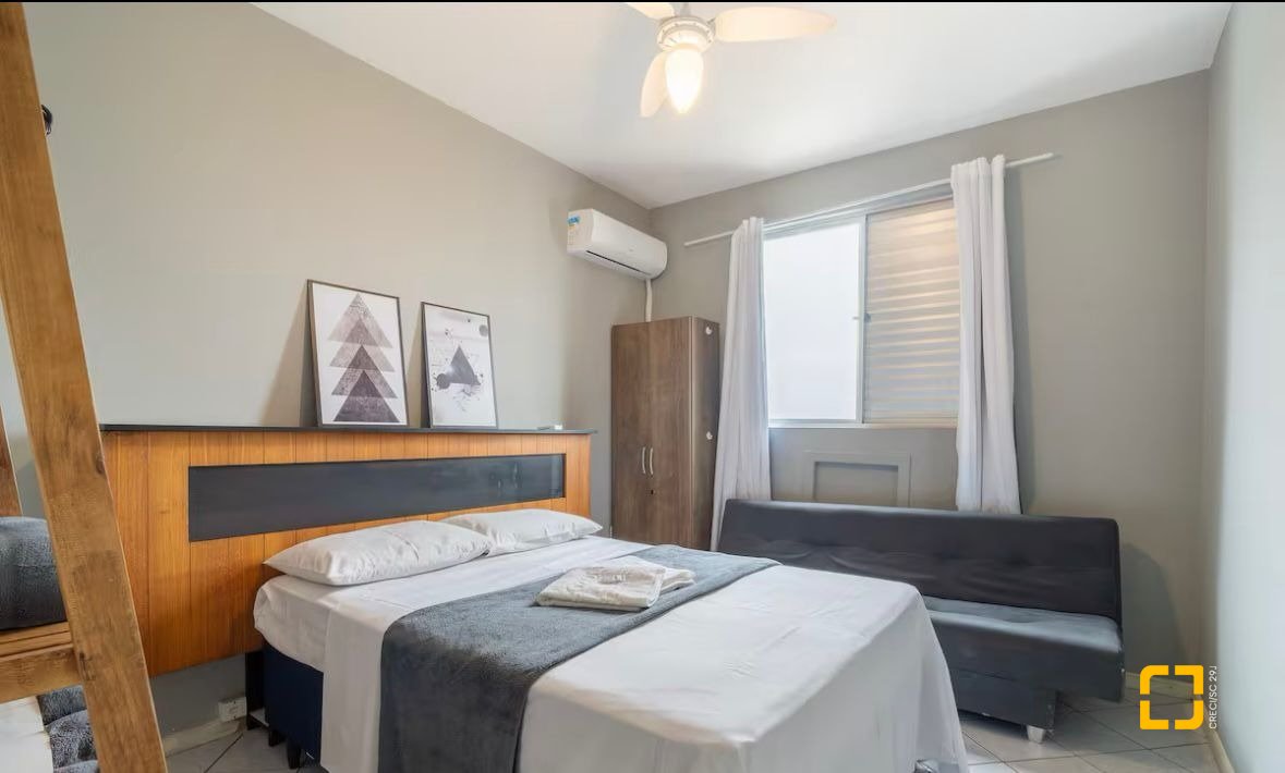 Apartamento com 47m², 2 quartos (sendo 1 suíte), no bairro Ingleses do Rio Vermelho em Florianópolis