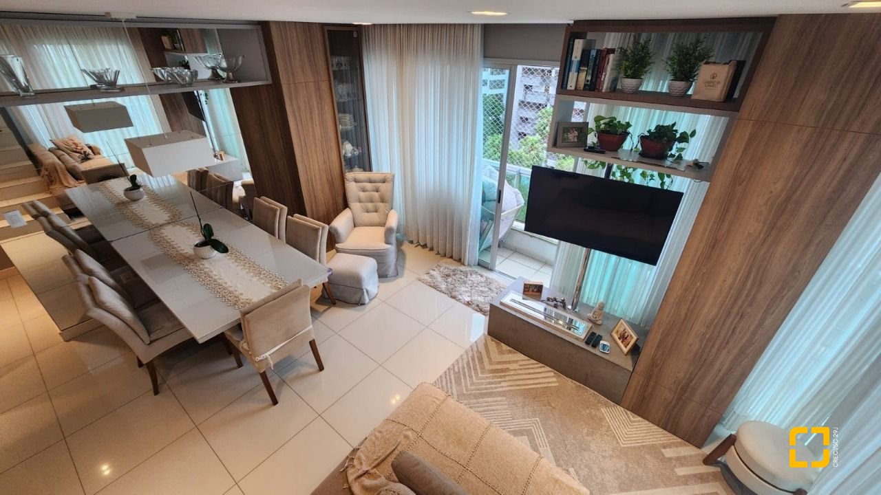 Cobertura com 206m², 4 quartos (sendo 2 suítes), 2 garagens, no bairro Agronômica em Florianópolis
