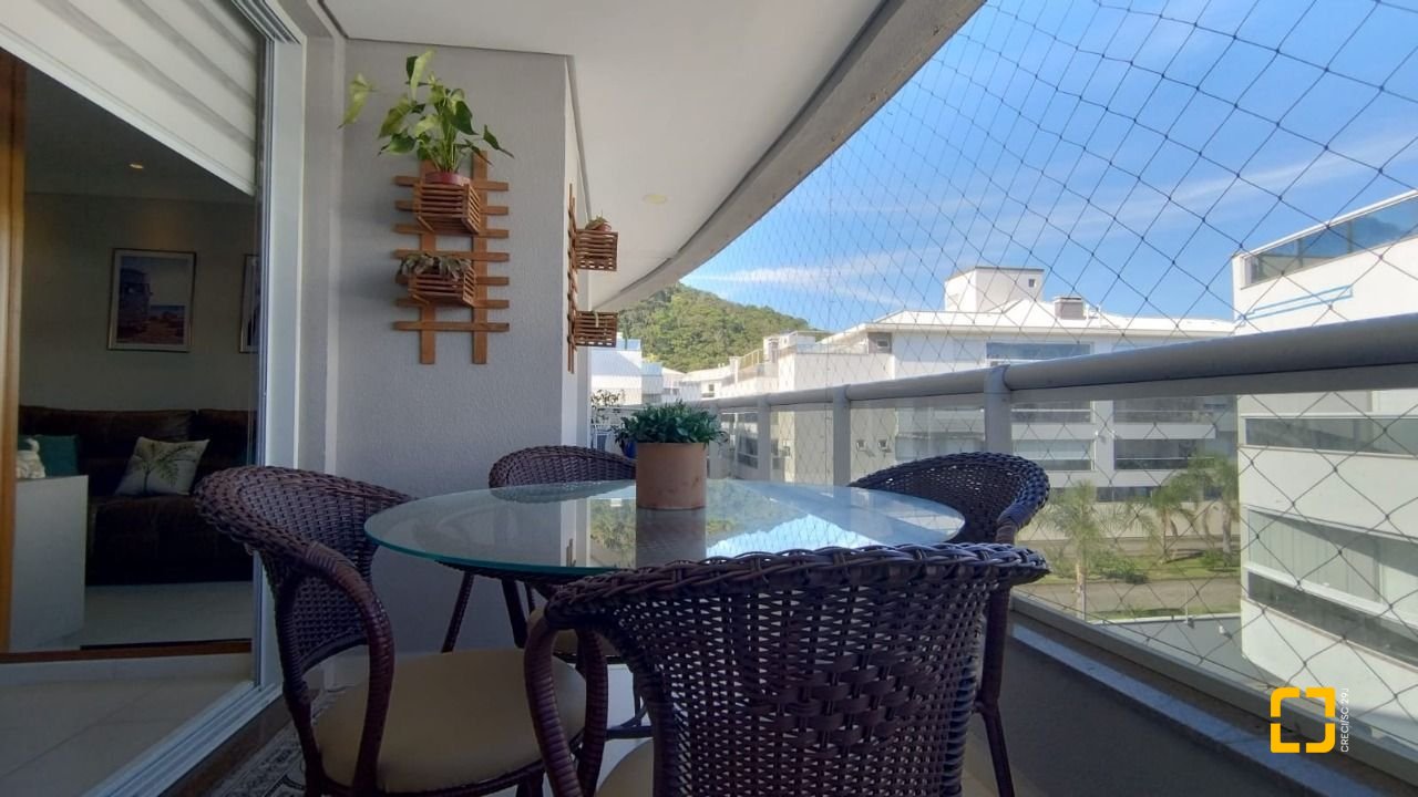 Apartamento com 115m², 5 quartos (sendo 2 suítes), 2 garagens, no bairro Ingleses em Florianópolis