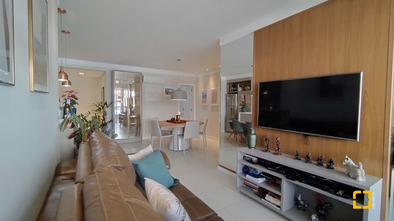 Apartamento com 115m², 5 quartos (sendo 2 suítes), 2 garagens, no bairro Ingleses em Florianópolis