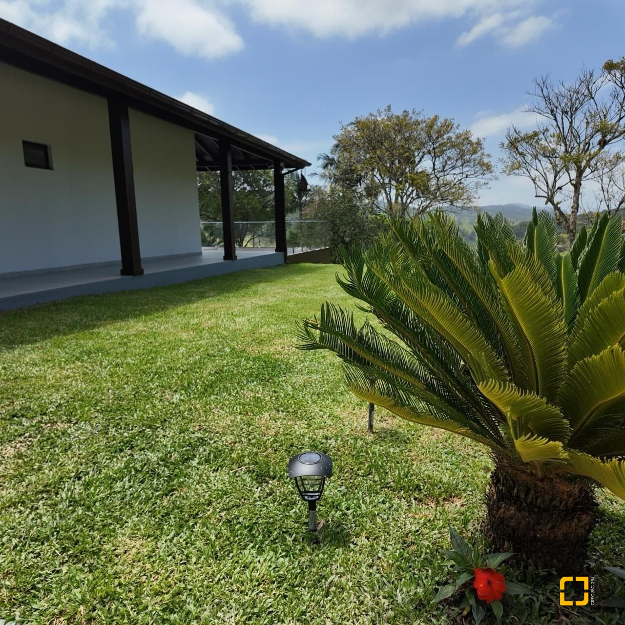 Sítio com 342m², 4 quartos (sendo 2 suítes), 2 garagens, no bairro Colonia Santa Luzia em Santo Amaro da Imperatriz