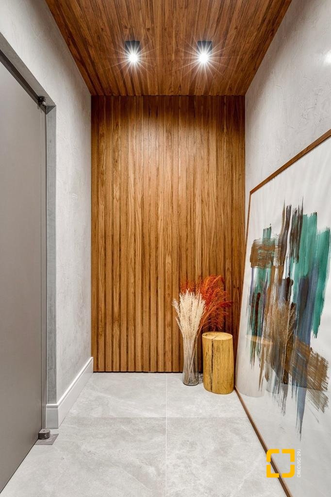 Apartamento com 207m², 5 quartos (sendo 1 suíte), 2 garagens, no bairro Centro em Florianópolis