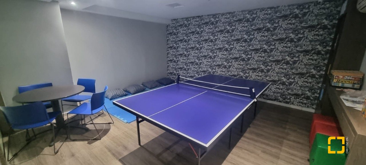 Apartamento com 127m², 5 quartos (sendo 1 suíte), 2 garagens, no bairro Itacorubi em Florianópolis