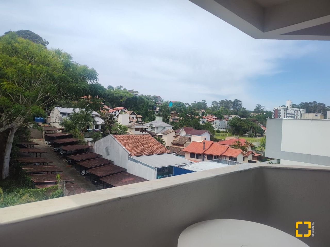 Apartamento com 85m², 2 quartos, 1 garagem, no bairro Córrego Grande em Florianópolis