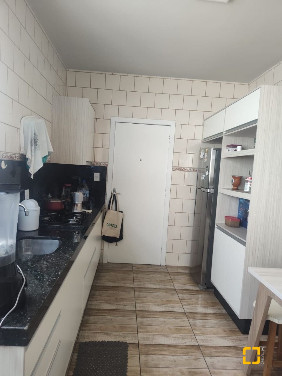 Apartamento com 85m², 2 quartos, 1 garagem, no bairro Córrego Grande em Florianópolis
