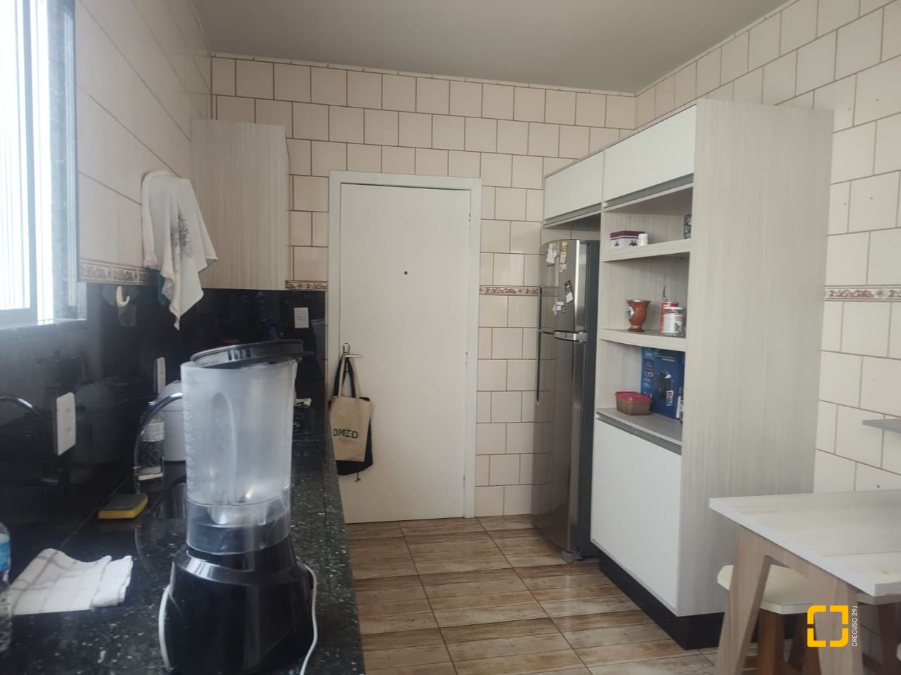 Apartamento com 85m², 2 quartos, 1 garagem, no bairro Córrego Grande em Florianópolis