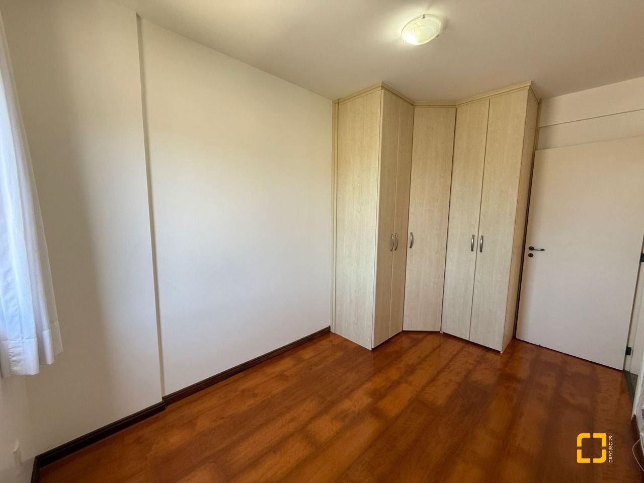 Apartamento com 76m², 3 quartos (sendo 1 suíte), 1 garagem, no bairro Centro em Florianópolis